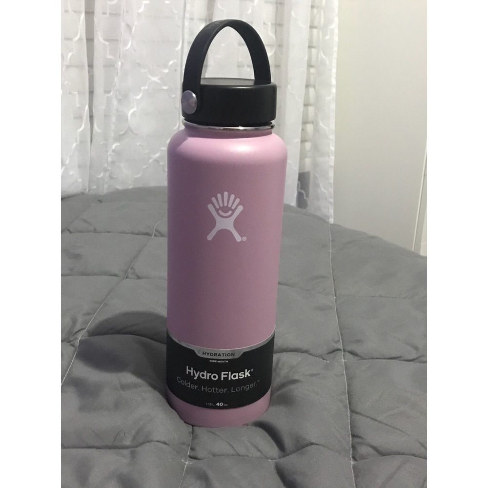 40 oz Hydro Flask // Lilac 🌸